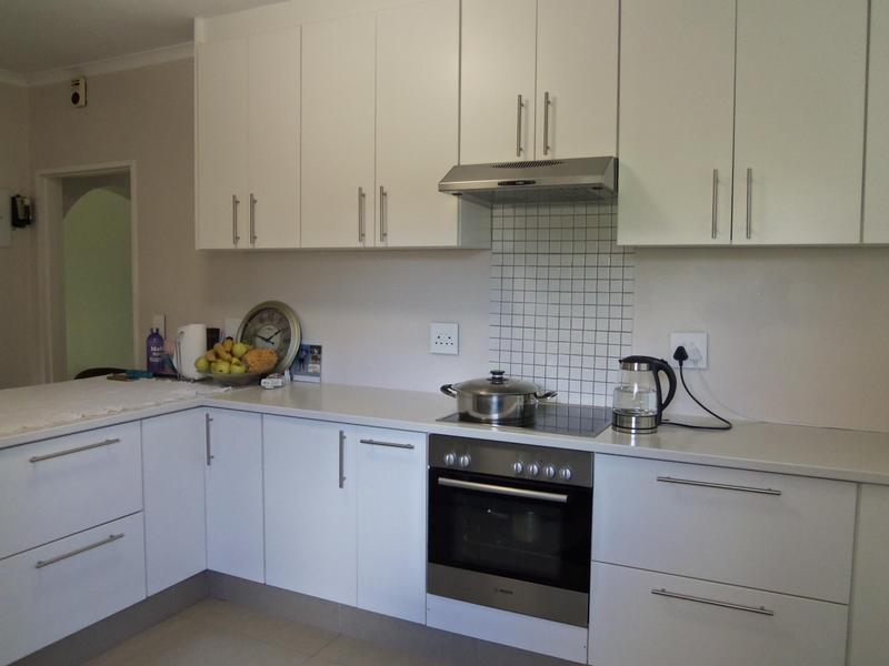 To Let 4 Bedroom Property for Rent in Sonstraal Western Cape